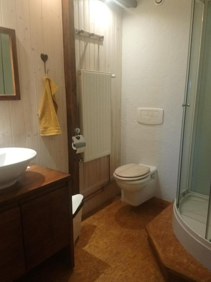 Bed and Breakfast La Ferme Du Crie Chaudeyrolles Zewnętrze zdjęcie