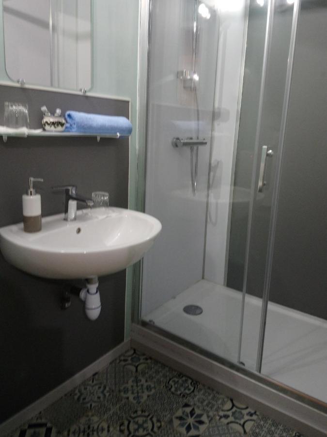Bed and Breakfast La Ferme Du Crie Chaudeyrolles Zewnętrze zdjęcie